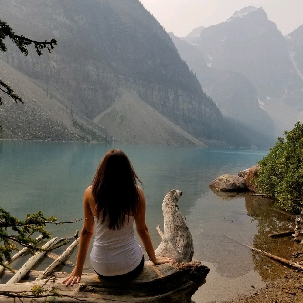 Meet your Posher, Lauren